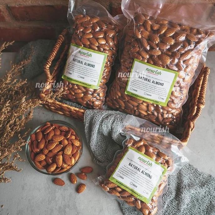 

Almond Mentah Kupas Utuh Dengan Kulit Ari 1 Kg (Raw Whole Almond)