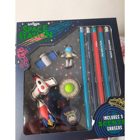 

Smiggle Eraser and Pencil Set/Pencil Smiggle/Unicorn Dinosaurus Airplane Dinner Burger