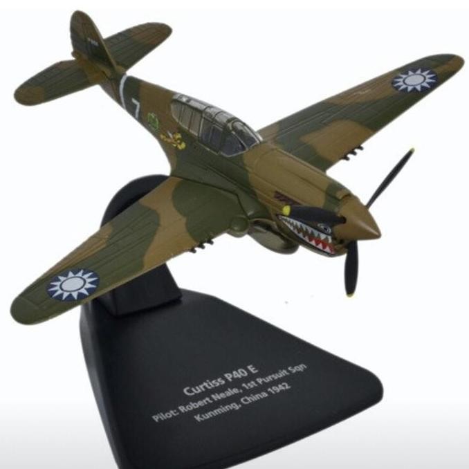 Diecast Pesawat Tempur Curtis Warhawk P40 1/72 By Oxford