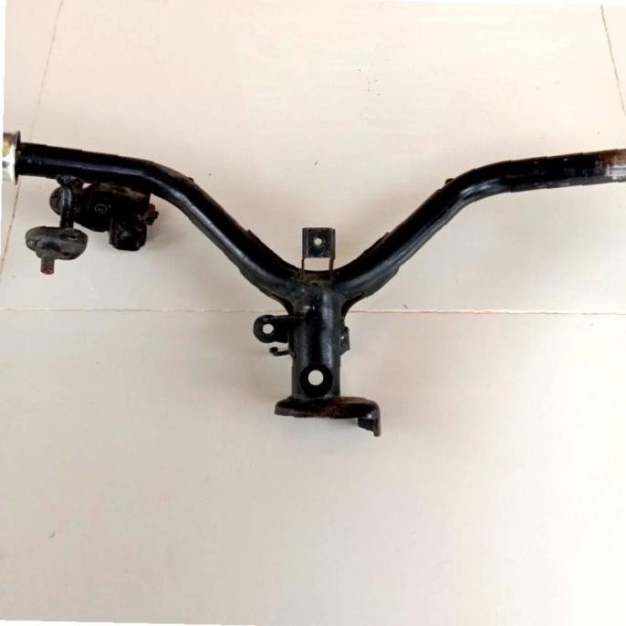 Sparepart dan Aksesoris kendaraan  Stang stir Honda Cs1 cs 1. Original. Seken bekas copotan motor  m