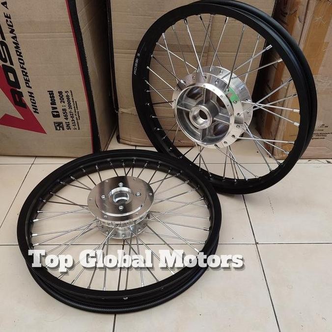 VELG CB15O OLD MEGAPRO MONOSHOCK SEPASANG ROSSI ORIGINAL RING 17 - VELG MEGAPRO MONOSHOCK CB150 OLD