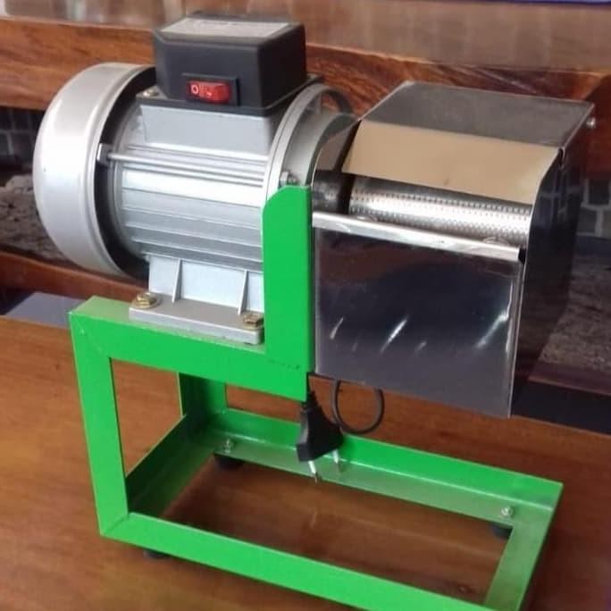 Promo Mesin Parut Parutan Kelapa/Singkong Listrik Corong Stainless