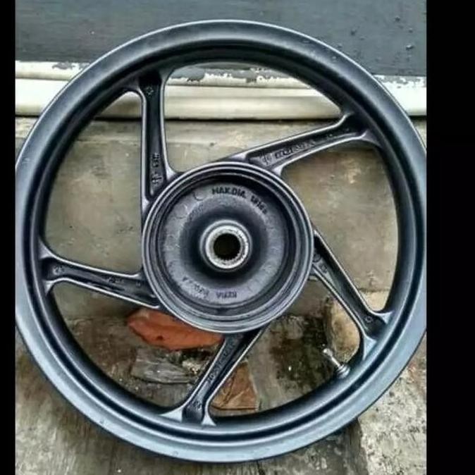 Velg belakang vario 110 original