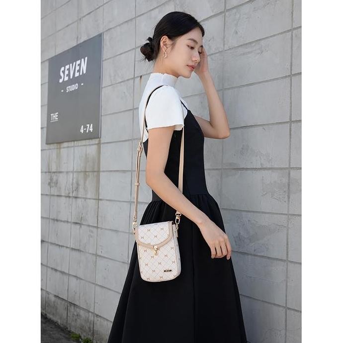 Grosir En-Ji Rihu Slingbag Wanita - Cream