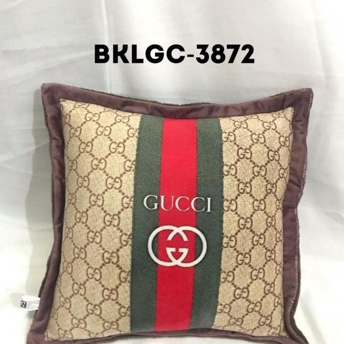 Bantal Sofa/Bantal Mobil LV Hermes Burberry Gucci Chanel murah
