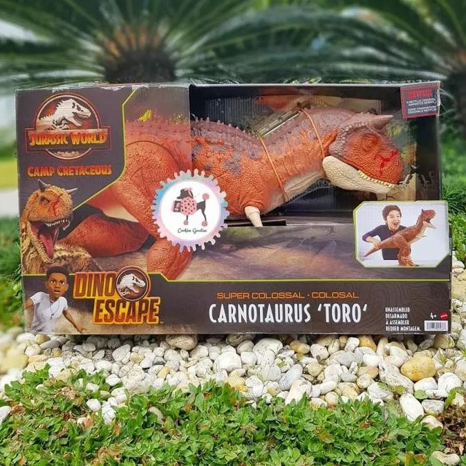 Jurassic World Dino Escape Super Colossal Carnotaurus Toro