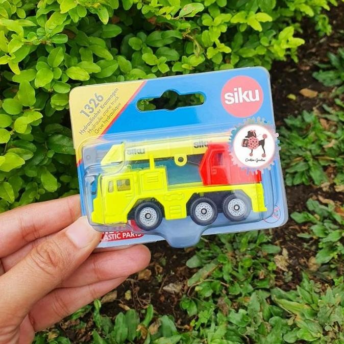 Siku 1326 Hydraulic Crane Truck