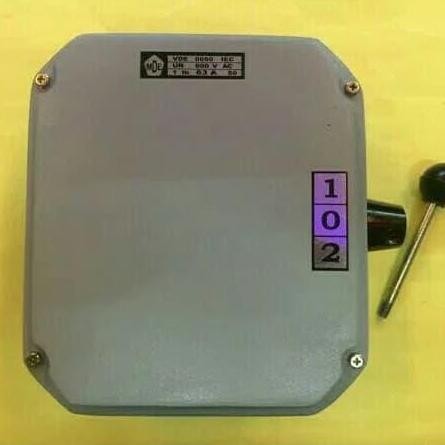 

Terlaris Ohm Saklar Mde Gz 4P 63A/Gz 4Phase Pln-0-Genset Mde