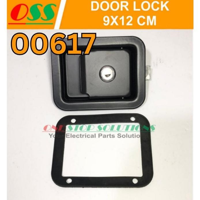 

Terlaris Kunci Cargo / Doorlock Hitam Besi Sedang Genset Panel 9X12 Cm