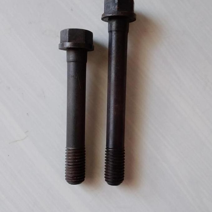 

Terlaris Baut Pendek Cylinder Head Genset Engine 495 K4100