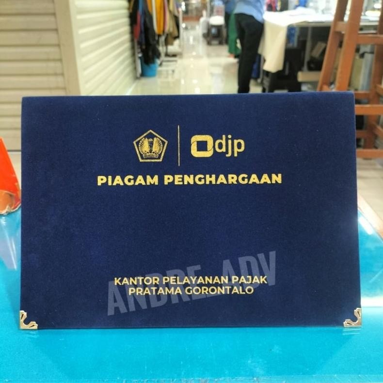 

Kolas Map Costom Logo Nimal 15Pcs Map Kantor Map Upacara