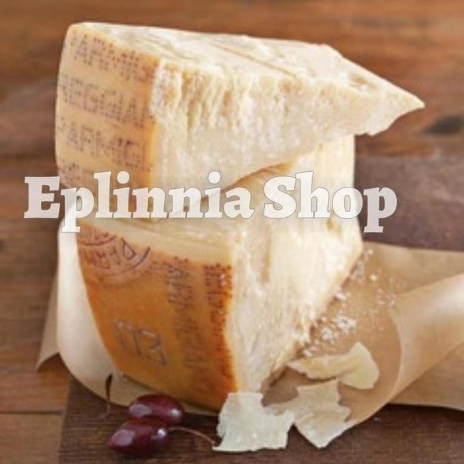 

Promo Parmigiano Regiano Cheese 200 Gr Keju Parmigiano Regiano Import Italia