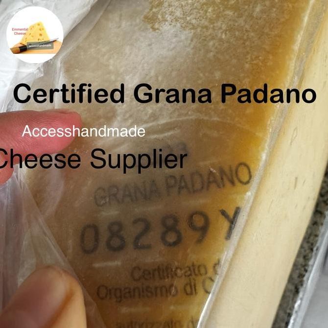 

Sale Grana Padano Cheese Keju High Quality 250Gr Chunk Vacuum Seal Dop 24M