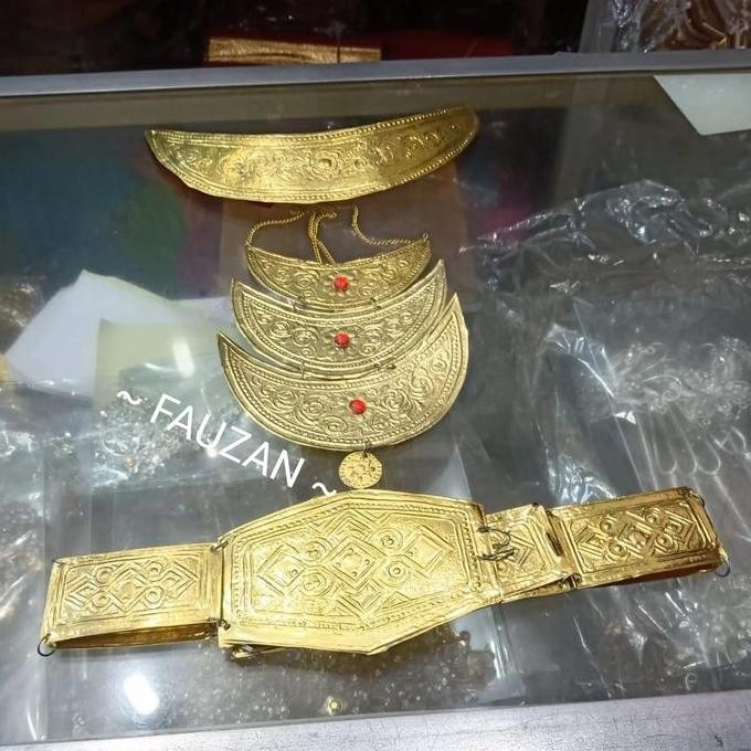 Aksesoris Baju Adat NTT // Aksesoris Adat NTT