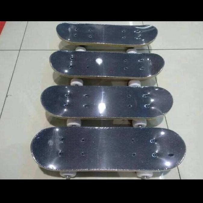 Skateboard Anak Berwyn Maple Double Kick Jr Original gm