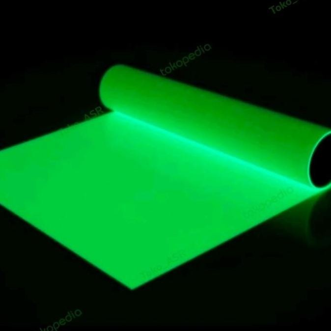 

Stiker / Sticker Fosfor / Glow In The Dark / Fhotoluminescence 125Cm Co