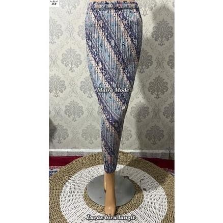REAL PICT ROK PLISKET BATIK / ROK PLISKET / BAWAHAN KEBAYA / ROK KEBAYA / ROK WISUDA / LARAS BIRU