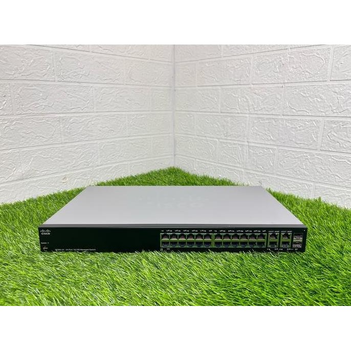 Cisco Sf300-24 24-Port Managed Switch With Gigabit Uplinks Sfp New Stok