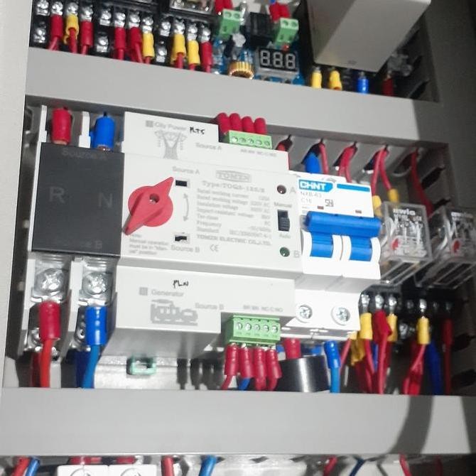 Panel ATS PLN dan PLTS dengan Auto Cut OFF