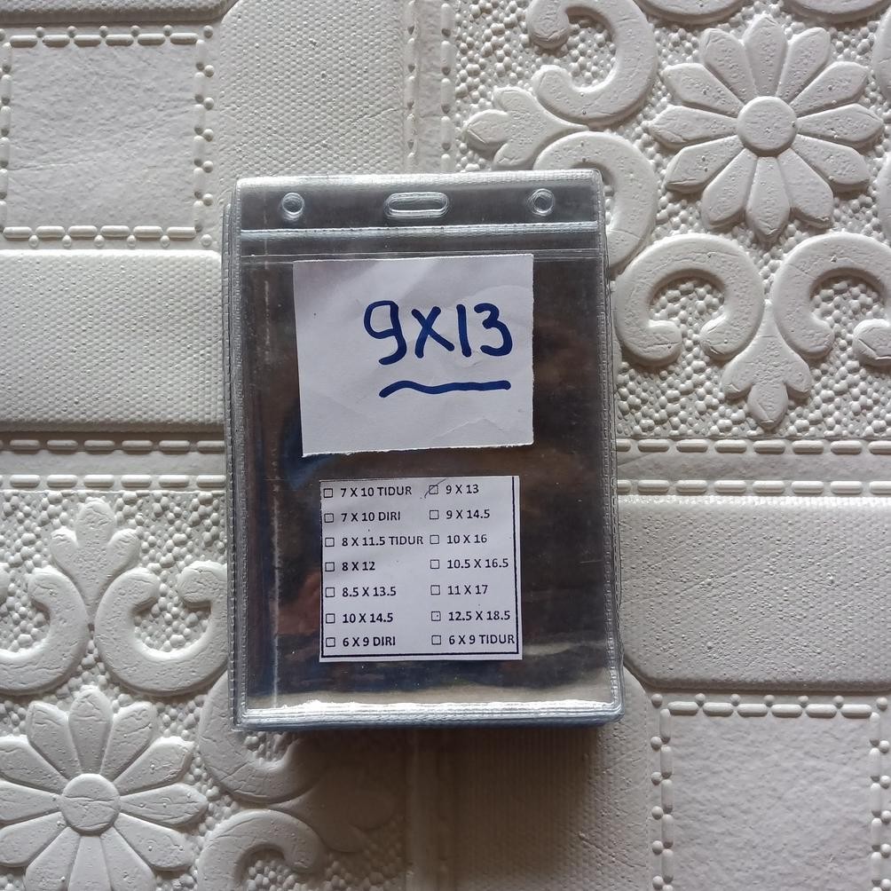 

JH8 Plastik Panitia ukuran 9 x13 cm isi 100pcs