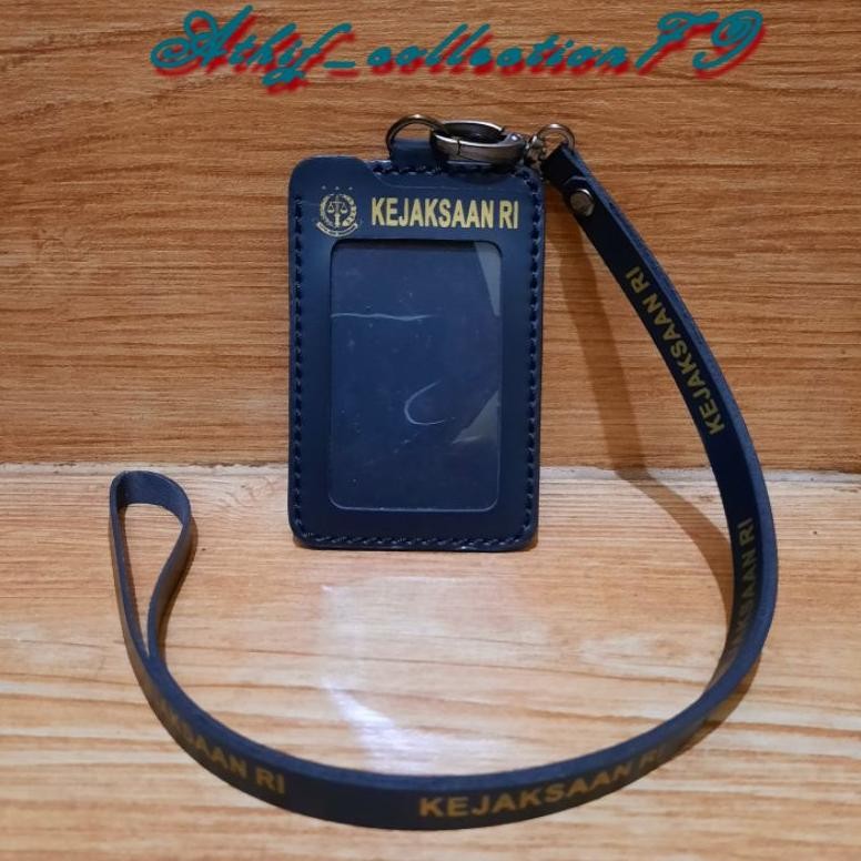 

JH8 Tempat Id Card Kejaksaan RI Kulit Holder Id Card Kulit Kejaksaan RI Kalung