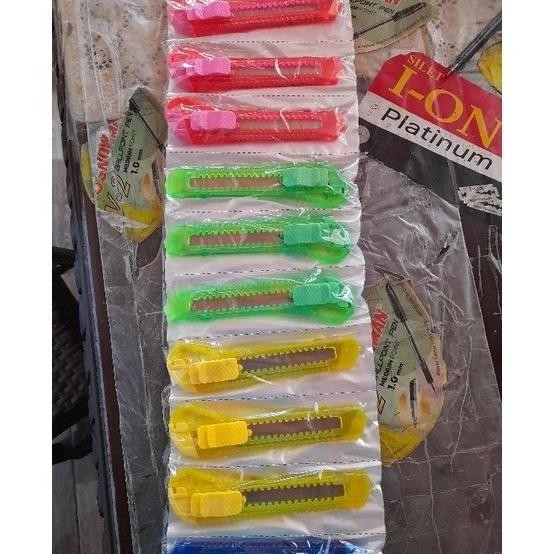 

Trend Kater Besar M2000 12Pcs Trend