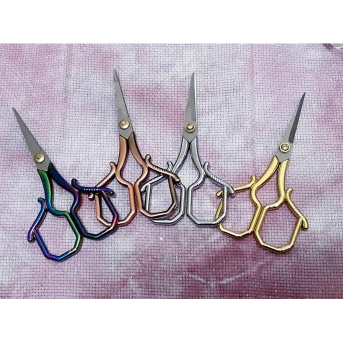 

ready !!! Gunting Ukir Segi 6