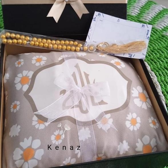 

Kado Hadiah Hampers Mukena Dewasa Rayon 2 In 1 Set Sajadah Tasbih Gift