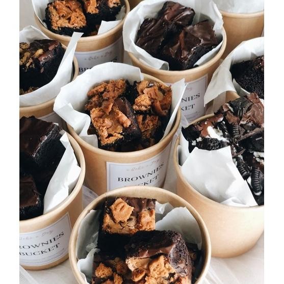 

A Cake A Day Brownies Buet 1226 Oz Freshly Made
