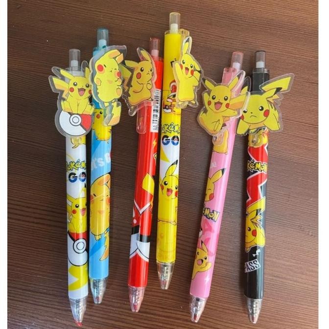 

Produk Baru!! Paket Usaha Pulpen Akrilik Sanrio Ink Pen Pokemon Pen Cetek ( 48pis)
