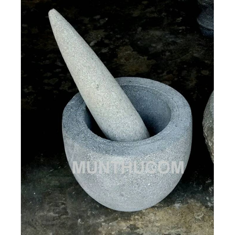 Lumpang Batu Kali Diameter 24Cm + Alu Tumbukan