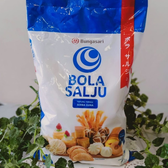 

Tepung Terigu Bola salju Bungasari 1dus