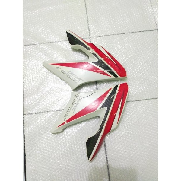 Kuping Kupingan Sayap Tengki Tangki Cover Tangki Cb 150 R Cb150R Old Lama Putih Original Barang Lang