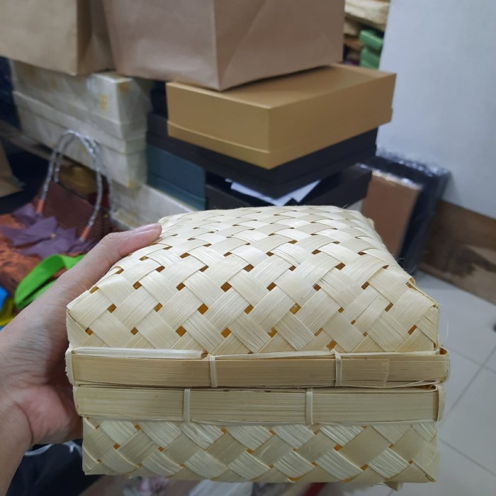BELILAH SOKASE / HAMPER / BESEK BERKAKI BAMBU 30X30CM PREMIUM/ EKSLUSIF SKR4