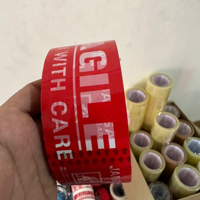 

Produk Viral Flyhome Fragile Merah 72Yard 36 Roll 48Mm X 72Yard 2Inchi Eco Packing Aman