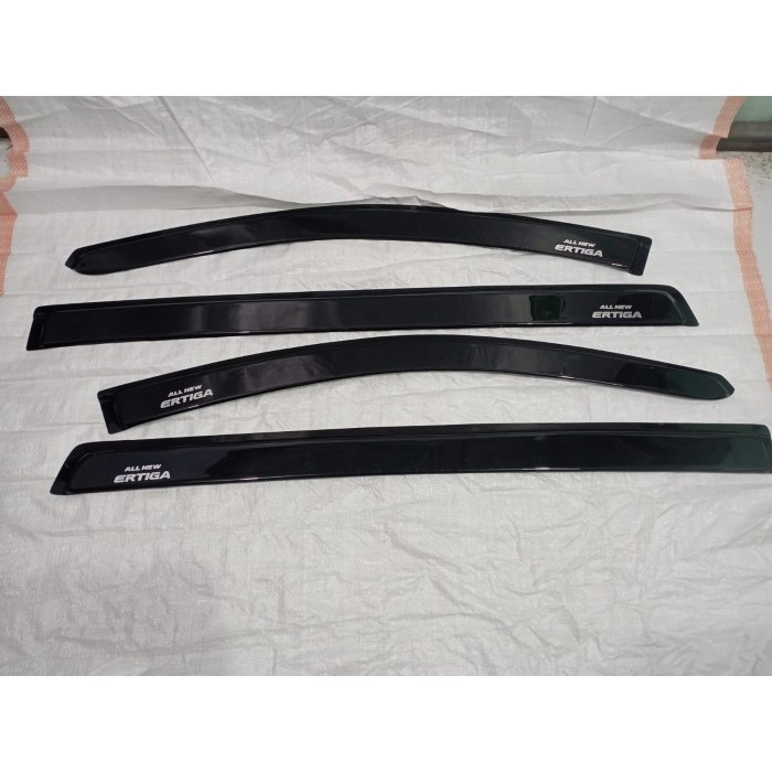 READY STOCK TALANG AIR PINTU MOBIL SUZUKI A.N ERTIGA MODEL 4 PINTU DOOR PINTU MOBIL PENAHAN AIR