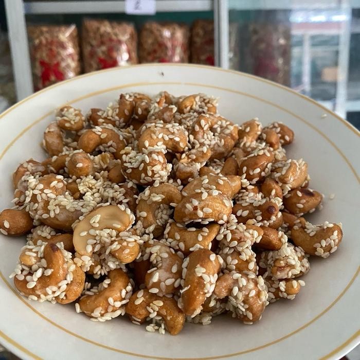 

terbaru !!! kacang mete toples 4 rasa camilan ready
