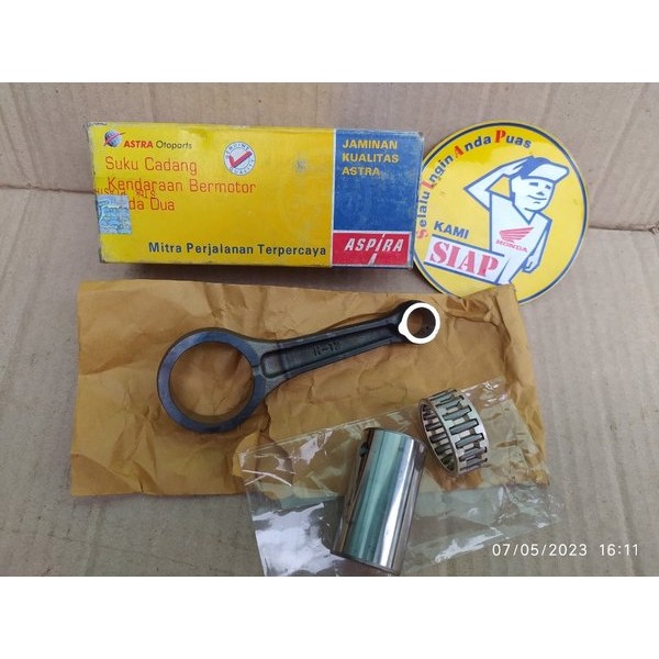 Stang Seher Piston Honda Gl100 Gl125 Gl 100 Gl 125 Cb100 Cb125 Cb 100 Cb 125 Cg110 Cg125 Cg 110 Cg 1