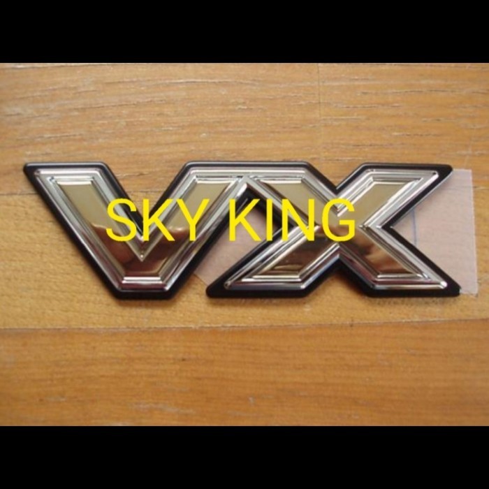 Emblem Simbol Logo Belakang Tulisan Land Cruiser LC VX 80 VX80 LC80