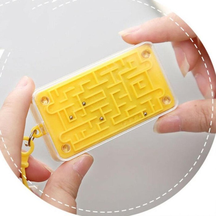 

Gantungan Kunci Kalkulator Calculator Mini Slim Mainan Maze Keychain