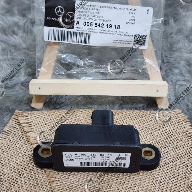 Sensor Yaw Rate Mercedes Benz W204 A0055421918 Modul Esp Mercy Ori Most Selling