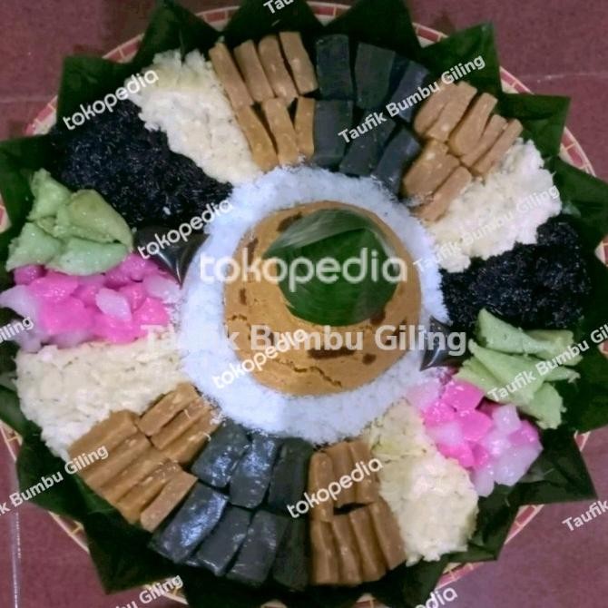 

Satu Tampah Cenil Tiwul Lupis Getuk 1 Set / Jajanan Pasar/ Kue Basah Pipinperdana