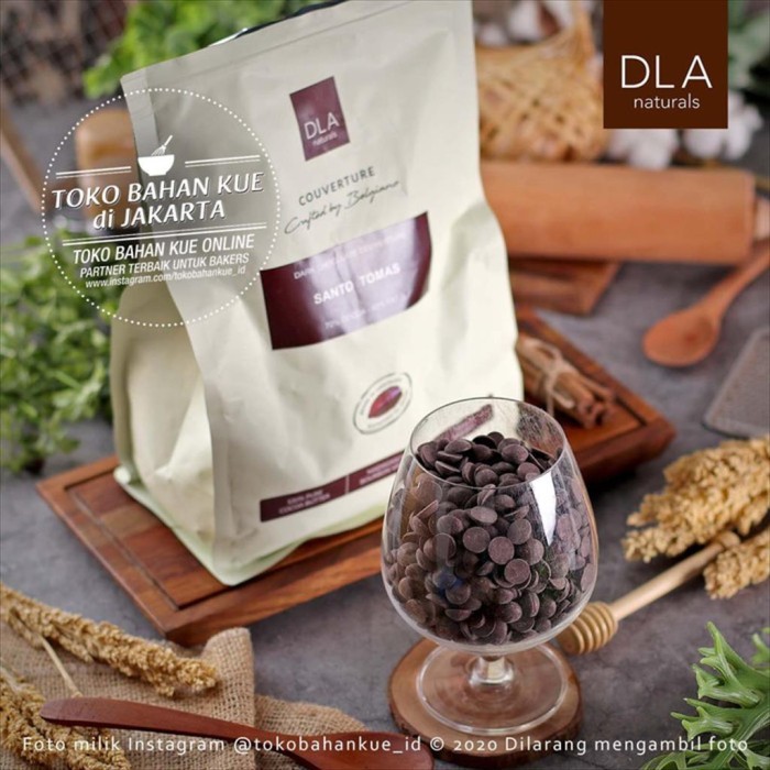 

DLA Naturals - Santo Tomas 70% 1kg Dark Couverture Chocolate Coin Koin