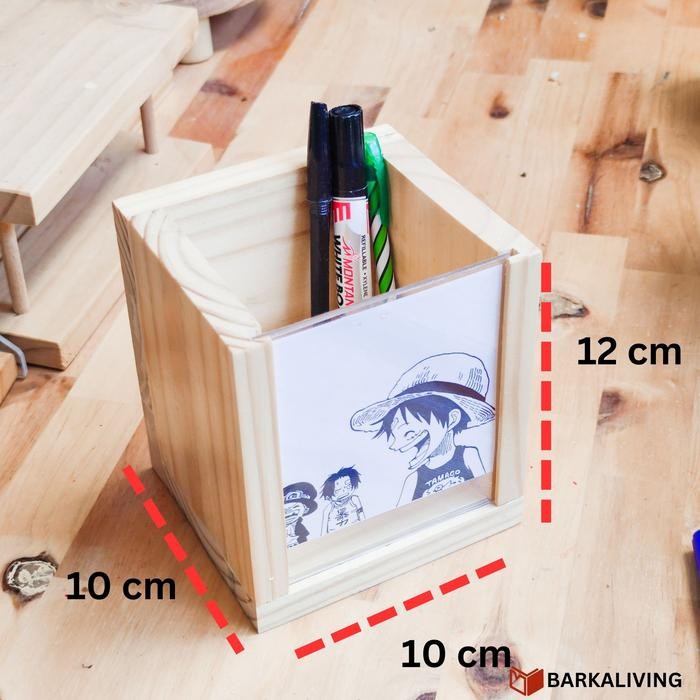 

TERBARU TEMPAT PENSIL LOOTUST STATIONARY HOLDER