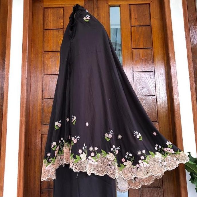 Miliki Mukena Katun Paris Hitam Kerancang
