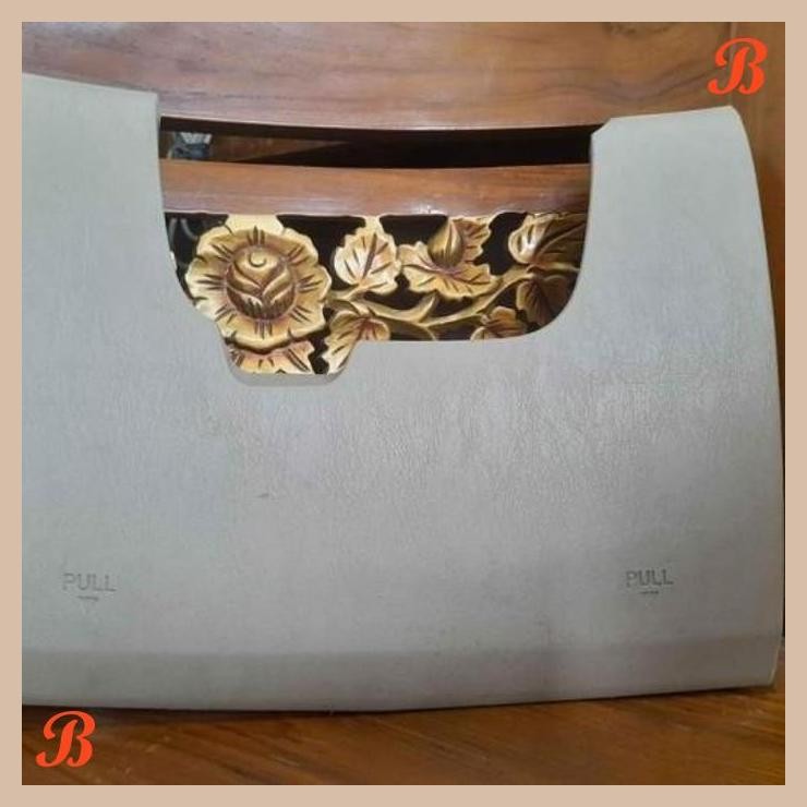 | SNP | COVER BOX SEKRING DASHBOARD BAWAH STIR INNOVA INOVA LAMA ORIGINAL