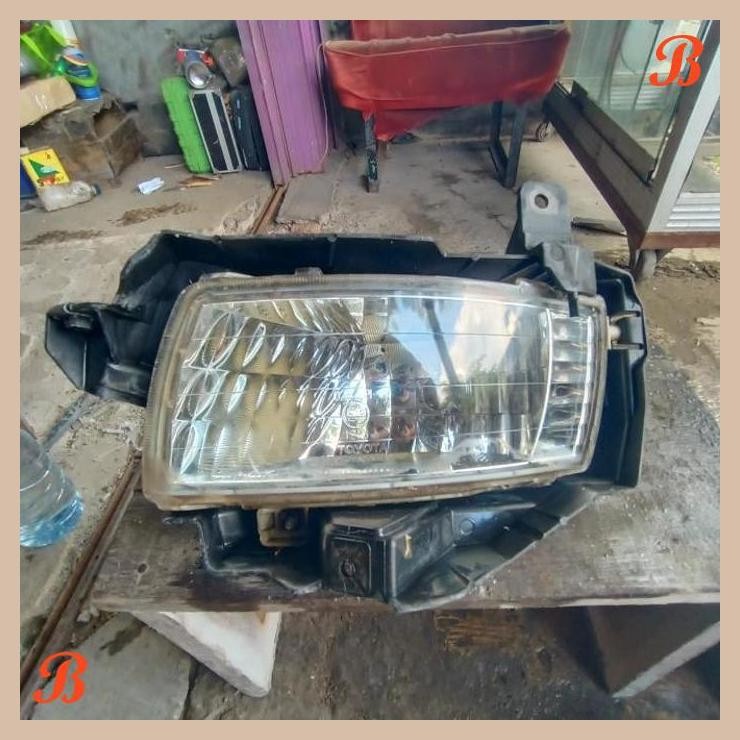 | SNP | FOGLAMP TOYOTA INNOVA 2005-2008 ORIGINAL (KIRI)