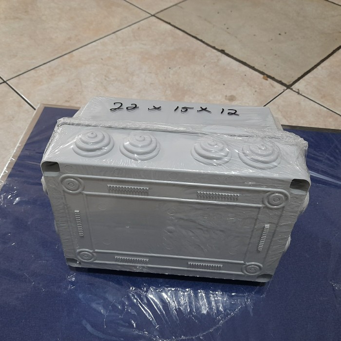 Mantab Box Panel Listrik Plastik Pvc 22 X 15 X 12 Cm
