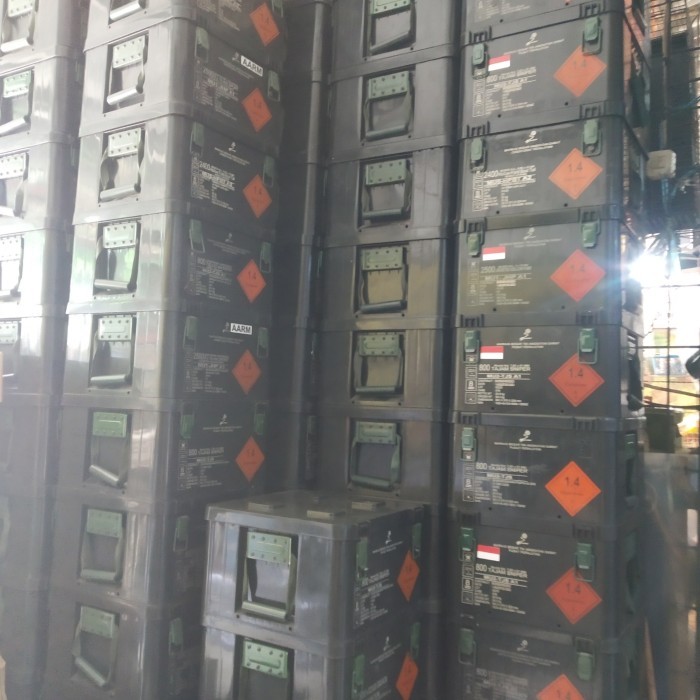 

Box Kotak Plastik Bekas Amunisi Pluru Pindad Serbaguna