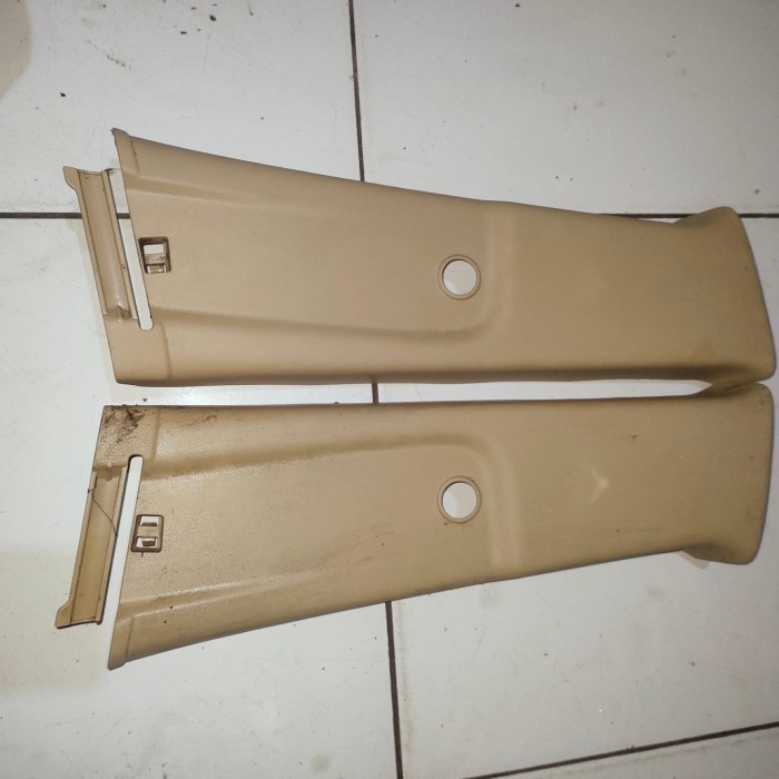 cover atas seat belt Honda Mobilio brio